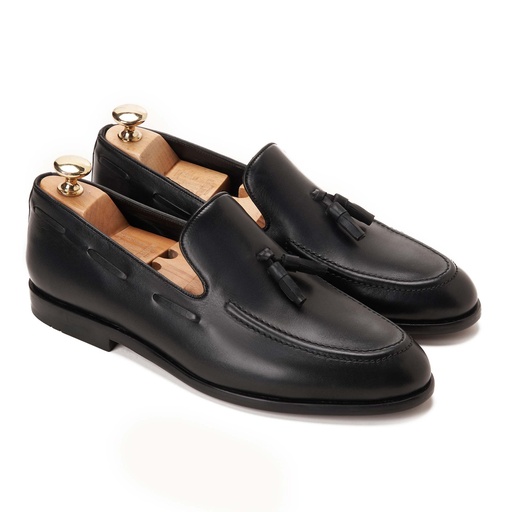 [5LKBL23-13-Black] Classic Tassels Loafer Black
